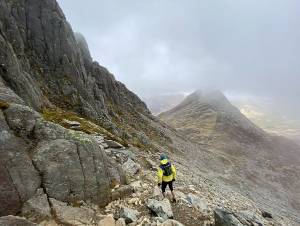 eryri snowdonia trypan fell running mountain running trail running