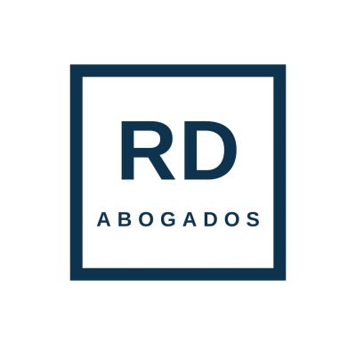 Logo of RD Abogados with a minimalist design in a blue square frame.