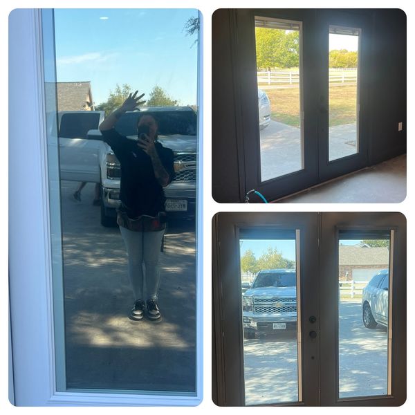 Anti- glare window tint for residential spaces with energy saving benefits and UV reducing