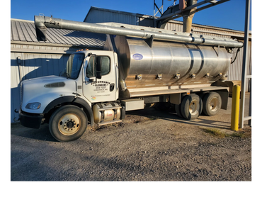 Performance Blenders delivery truck. We work to deliver on time every time.