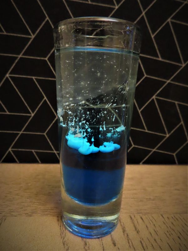 This jellyfish shot is like floating in a sea of liquor, two is all you need for a night of partying