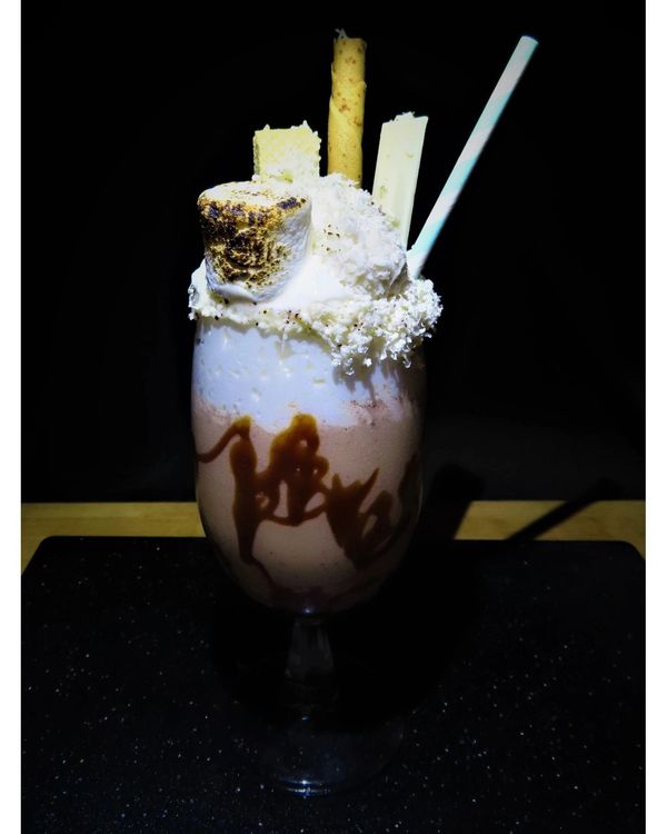 Another Drunken dessert.... The White Chocolate Mudslide filled with a serenity of white chocolate.