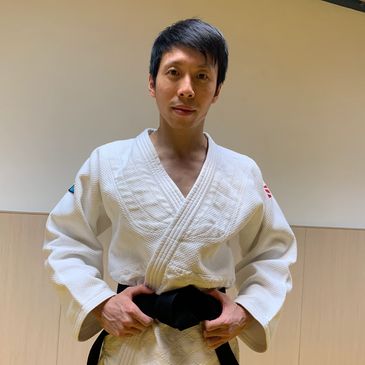 助教 江SIR
中國香港柔道總會  黑帶初段