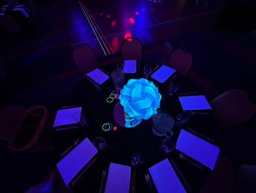 Glow theme centerpiece