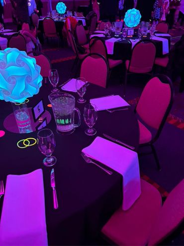 Glow theme centerpieces