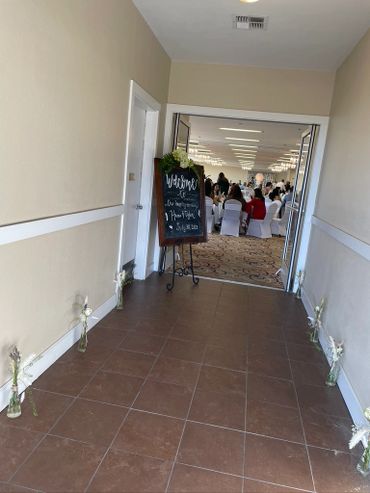 Aisle Floral Display to entryway display