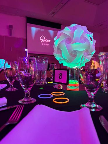Glow theme centerpiece