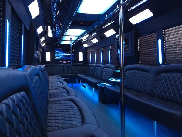 Limousine Bus