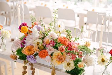 Colourful headtable florals.