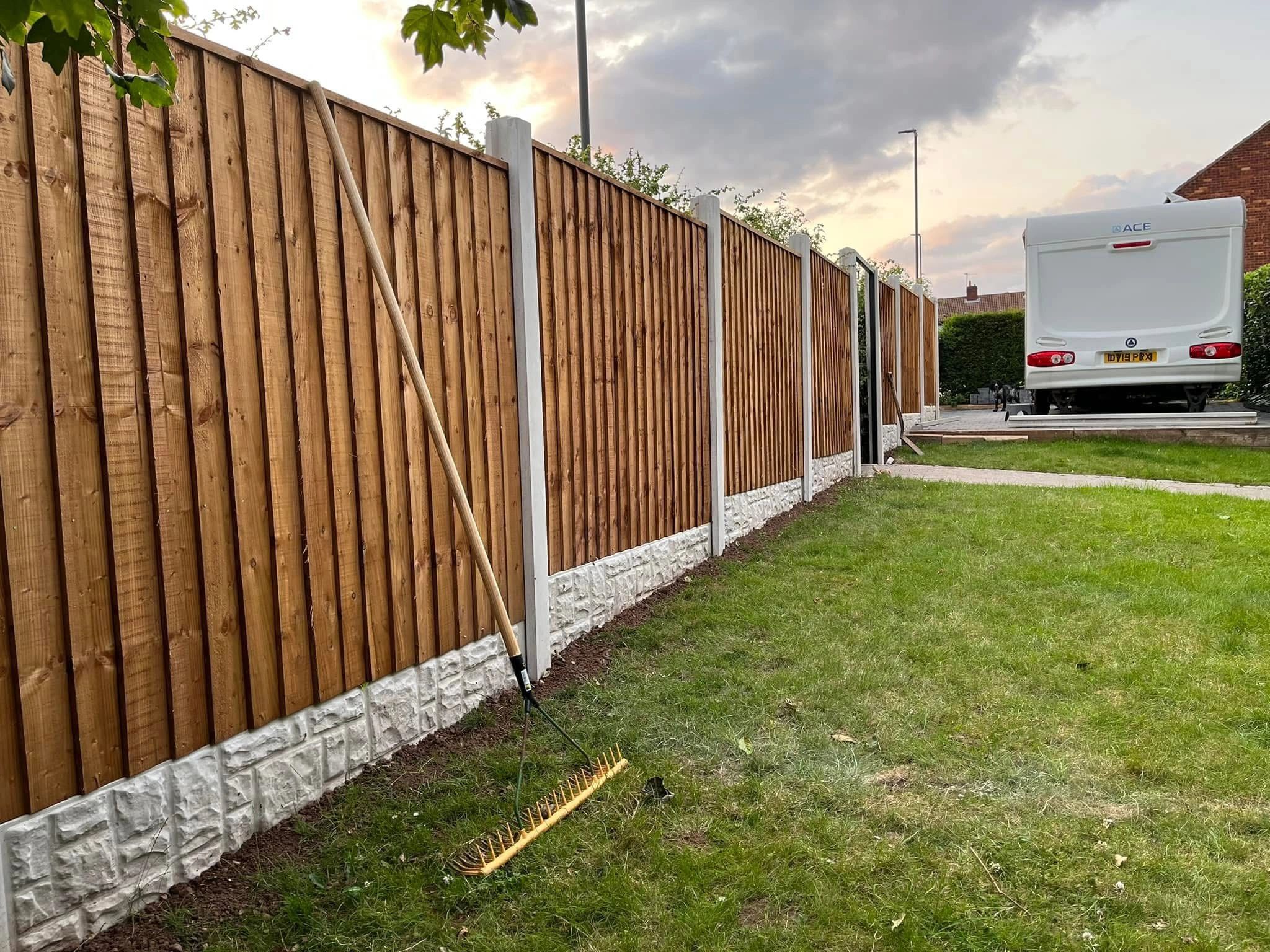 Fencing company near me
