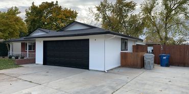 New black and white look