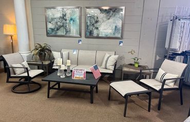 Echelon Sling Seating Group