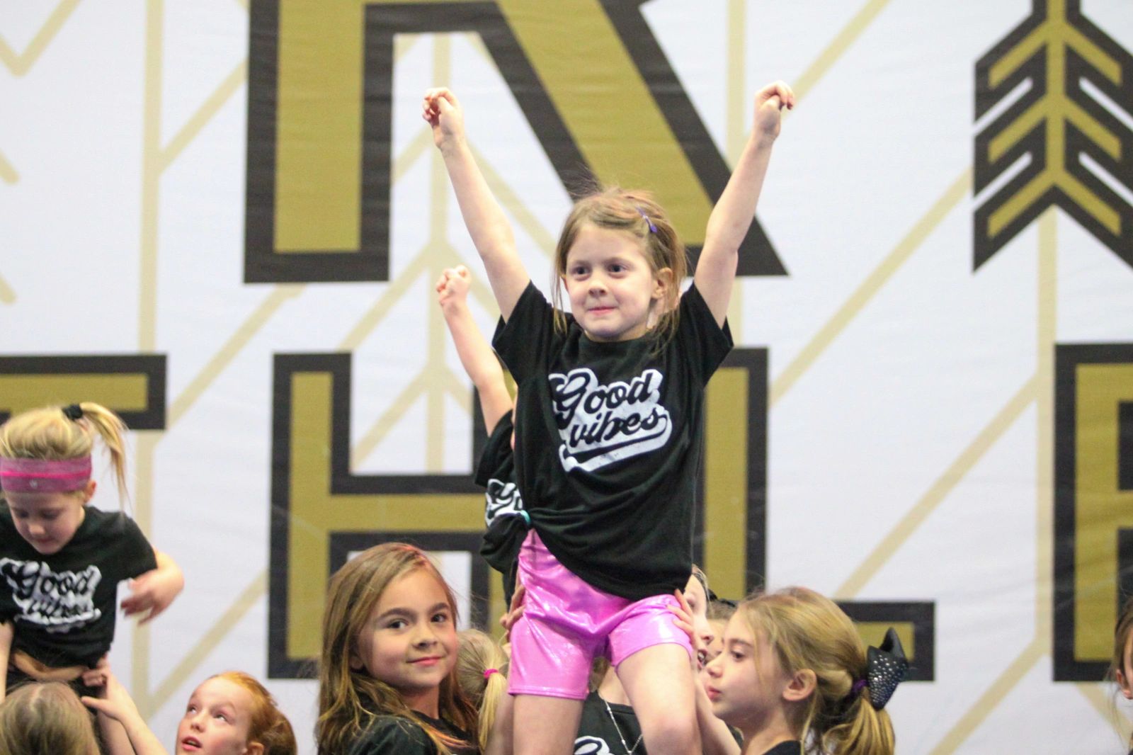 intro to all stars cheerleading sessions athletes learn a routine for parent performance cheer dance