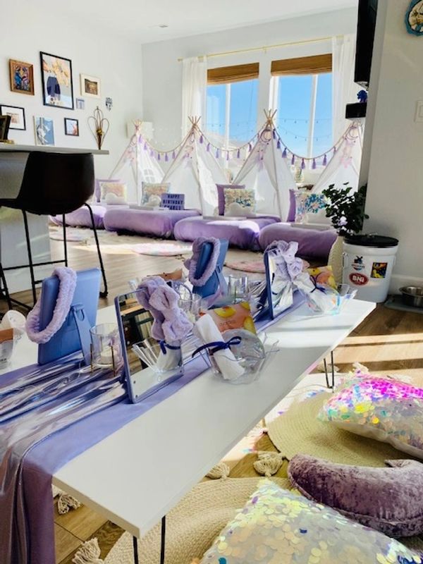 Colorado Springs kids spa party, sleepover party, slumber party, teepee sleepover, girls night.