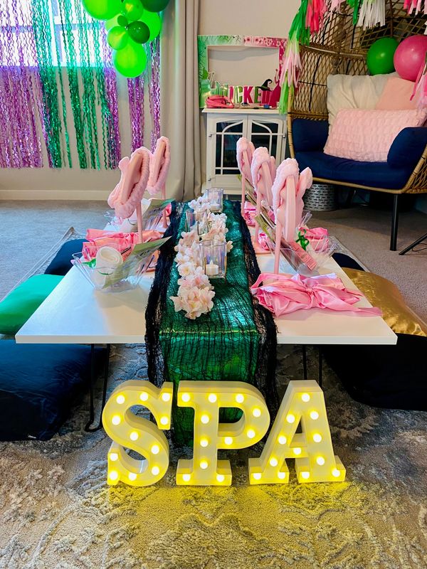 kids Spa party Colorado Springs, Wicked theme sleepover and spa party, kids birthday ideas