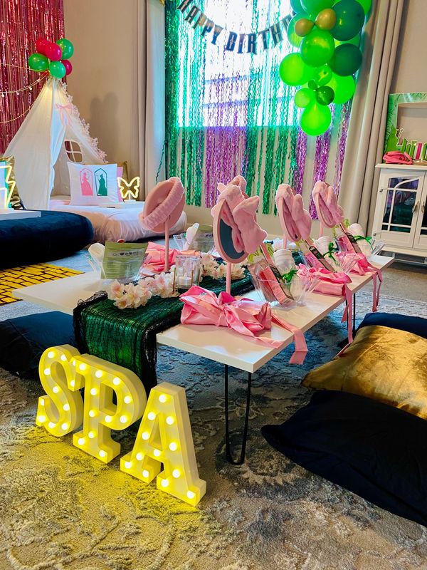 Colorado Springs Sleepovers and spa party, slumber party, girls night, kids birthday party planner