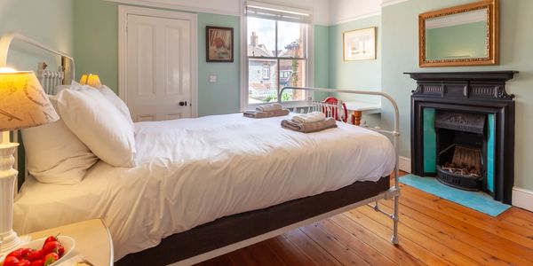 Kingsize bed, ensuite