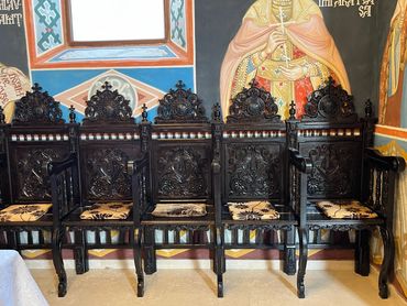 Strane bisericești, Strane sf. Altar, strane din stejar, Scaune bisericești, scaune lada depozitare.