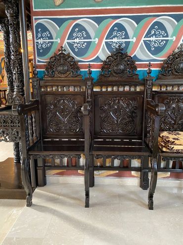 Strane bisericești, Strane sf. Altar, strane din stejar, Scaune bisericești, scaune lada depozitare.