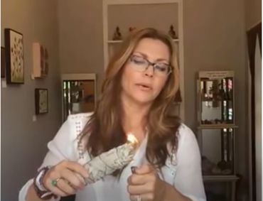 How to Burn Sage; a spiritual practice to remove negative energies, cleanse your space, clear auras