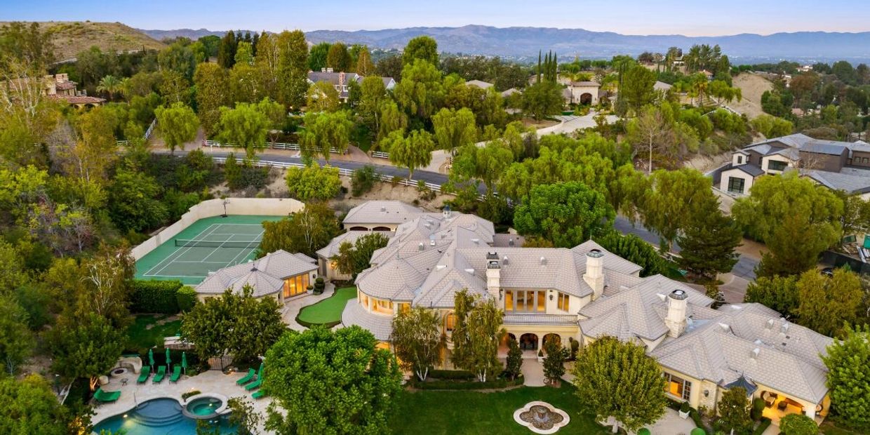 Roof repair in Hidden Hills