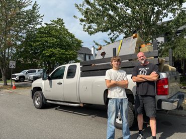 Couch removal in Monroe WA.