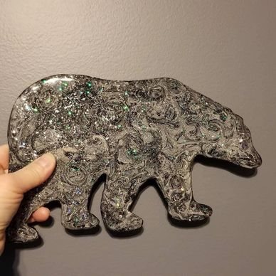 Customer review of When I Decorate Things bear resin wall art