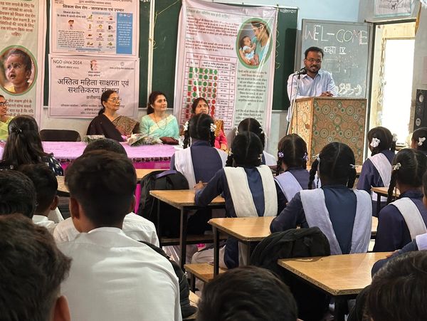 Adressing Children and guiding