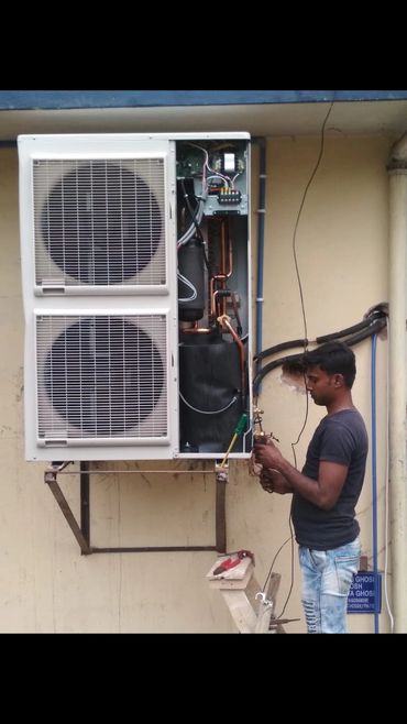 As soon as you ring us for ac repairing or installation services our expert professionals.