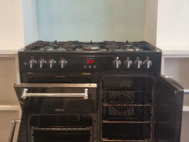 cooker cleaning before 
cooker cleaner near me
oven cleaner near me 
oven cleaning before