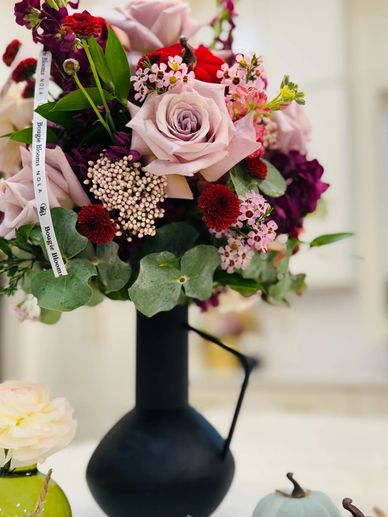 Join me for a festive holiday floral workshop where you’ll create your own arrangement from scratch