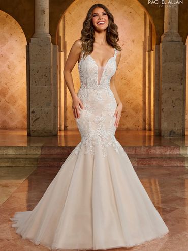 champagne lace adn tulole mermaid wedding dress