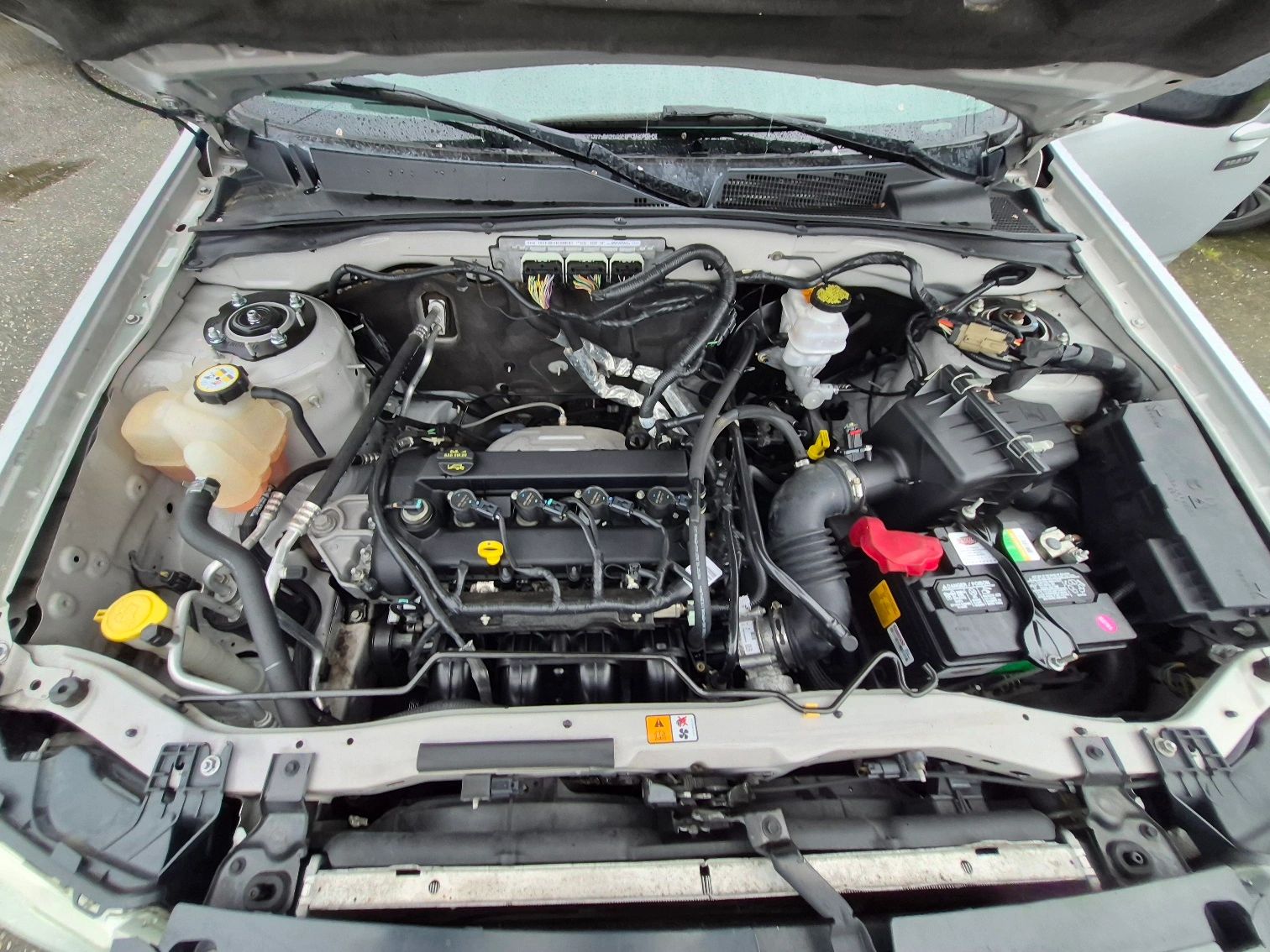 2011 Ford Escape XLT - Photo 14
