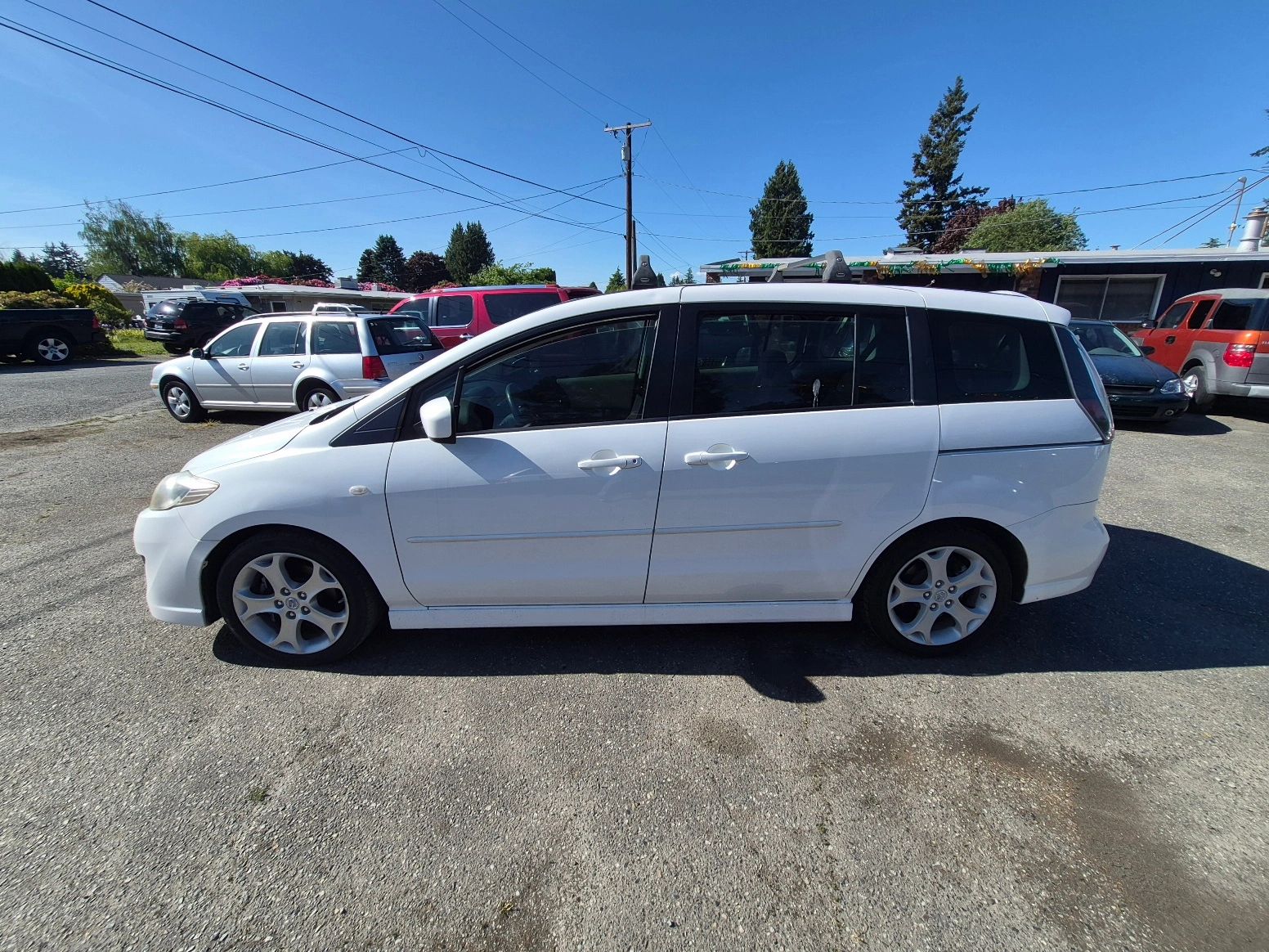 2009 Mazda MAZDA5 Touring | CarEdge | CarEdge