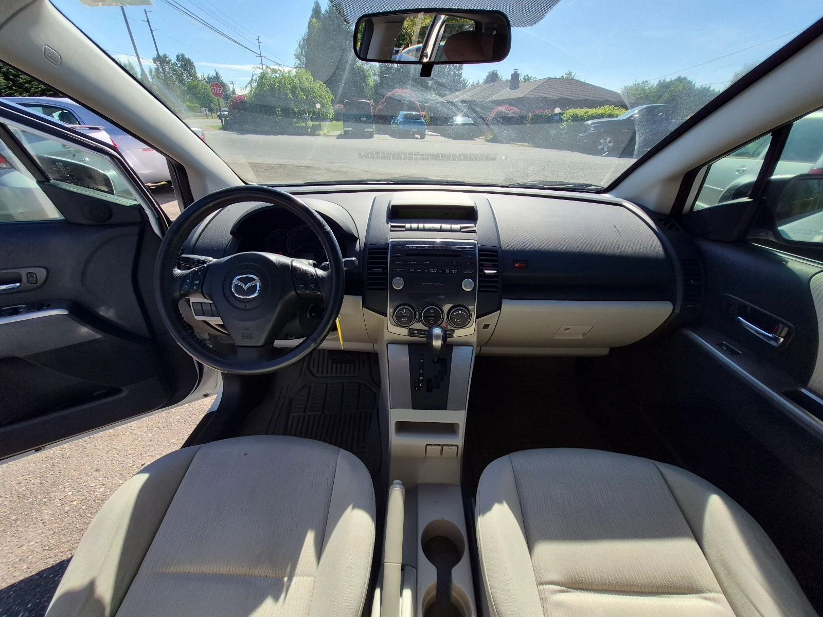 2009 Mazda MAZDA5 Touring - Photo 10