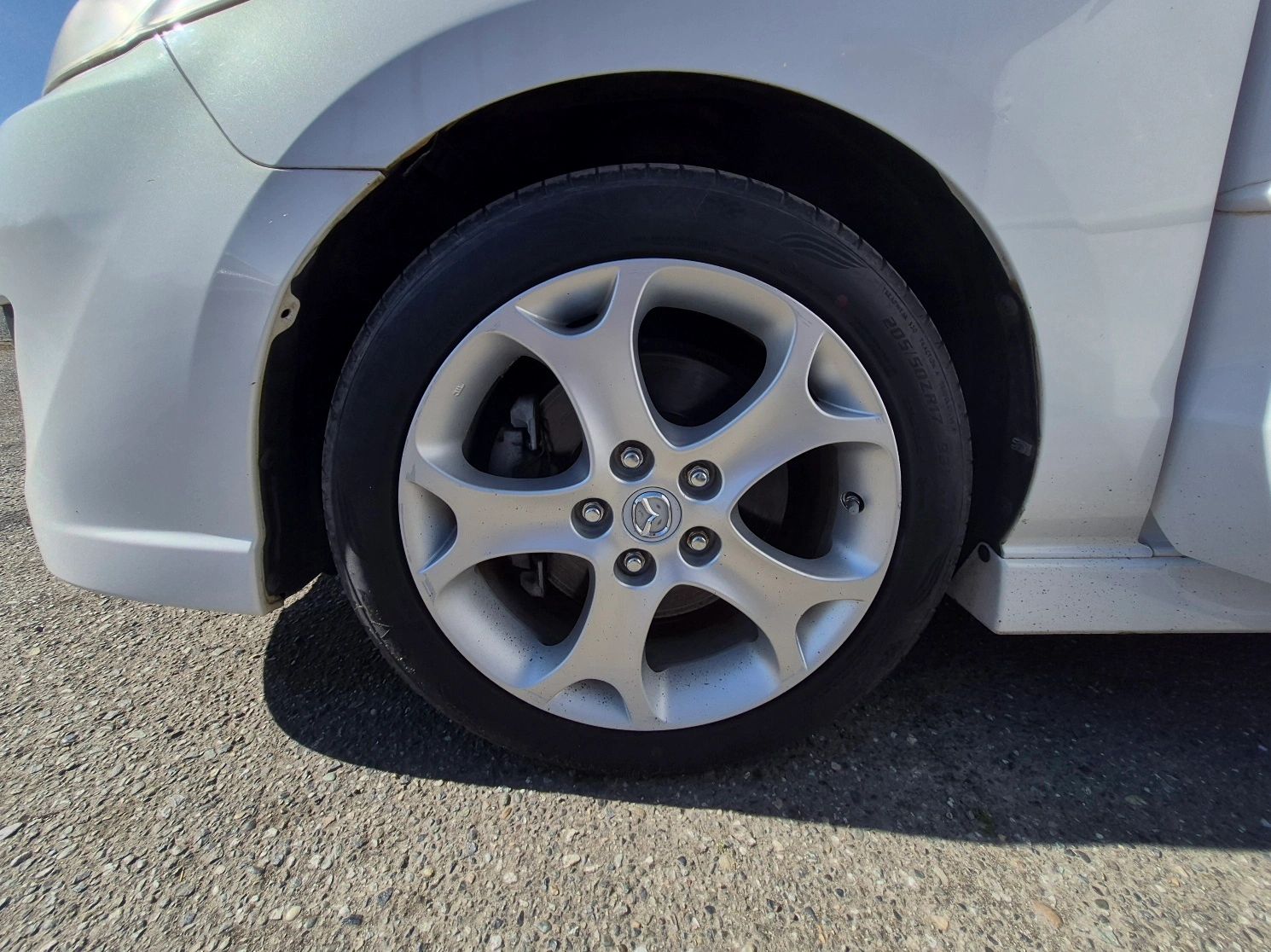 2009 Mazda MAZDA5 Touring - Photo 16