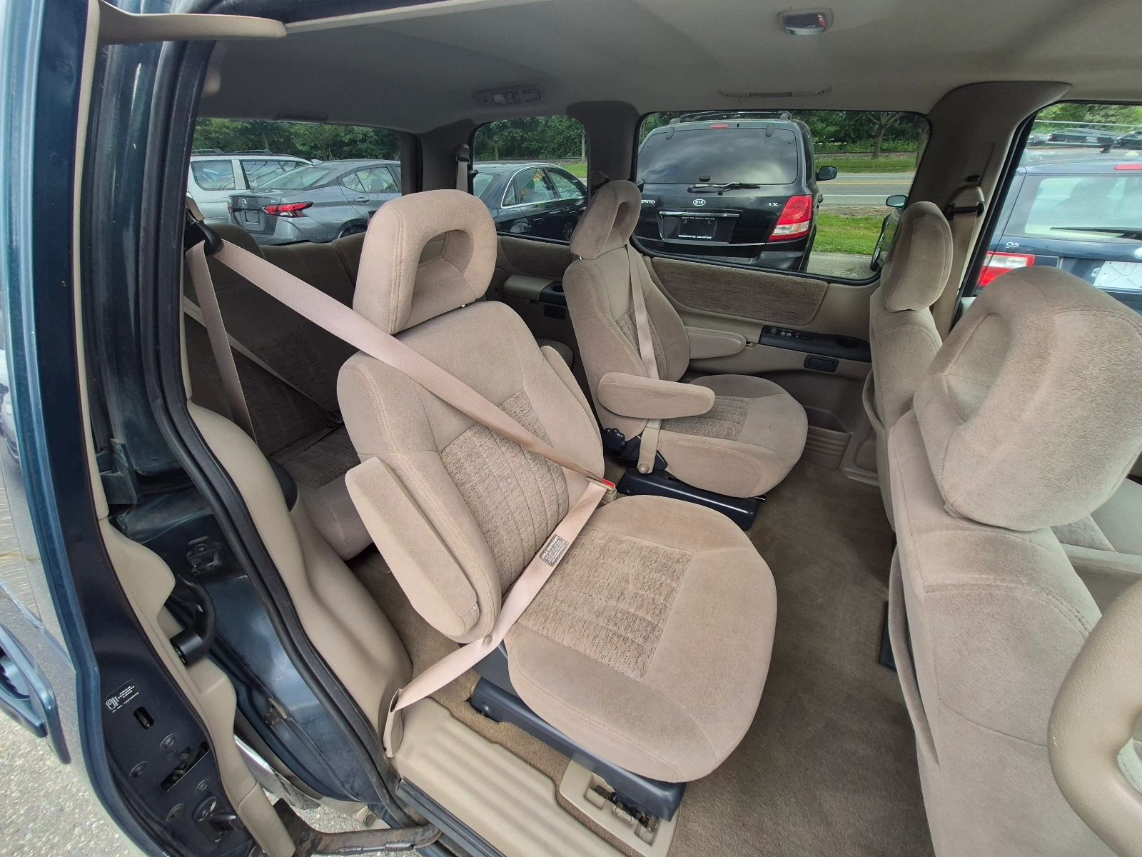 1997 Pontiac Trans Sport - Photo 12