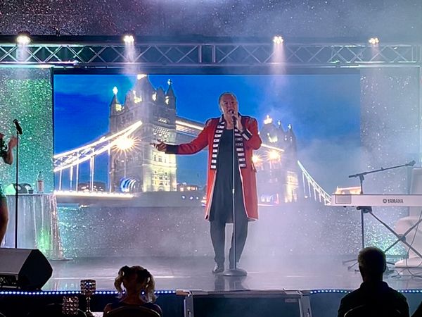 Danny Walten performing “Made in England” at The Lamarre Theater 2025.