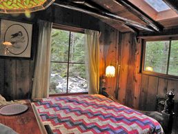 Harmony Lodge bedroom