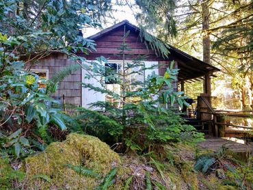 Harmony Lodge view from side