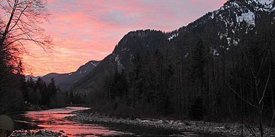 early morn over the Skykomish River