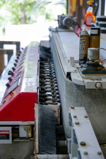 Machinery used to polish the edges of your countertops.