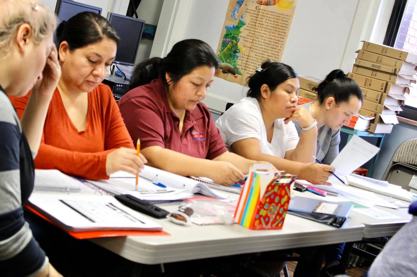 La Casa Guadalupana. Educación para adultos.