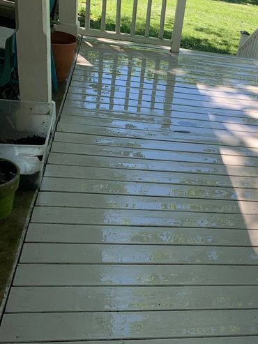 Photo of a clean deck after washing