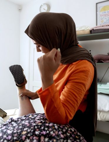 Mctimoney Chiroppractor treating Glutes and SIJ dysfunction and Lower back pain