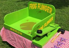 Frog Flinger carnival game