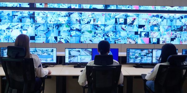 Un Centro de Inteligencia con Ciberseguridad nos ayuda al control con Inteligencia Artificial