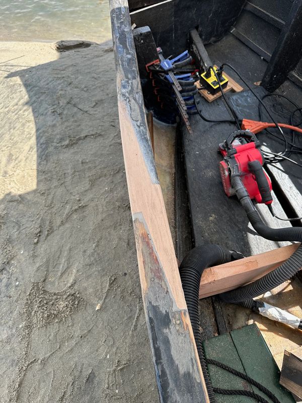 Cap Rail with scarf joint