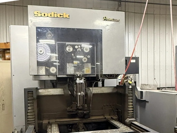 Industrial Sodick Paramax machine in a workshop.
