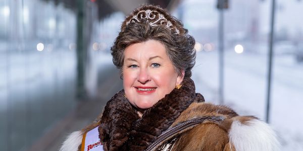 2023/2024 Fur Rondy Lady Trapper Raquel Edelen. Photo by Ondago Photo.